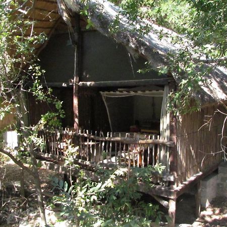 Caprivi Houseboat Safari Lodge Katima Mulilo Exteriör bild